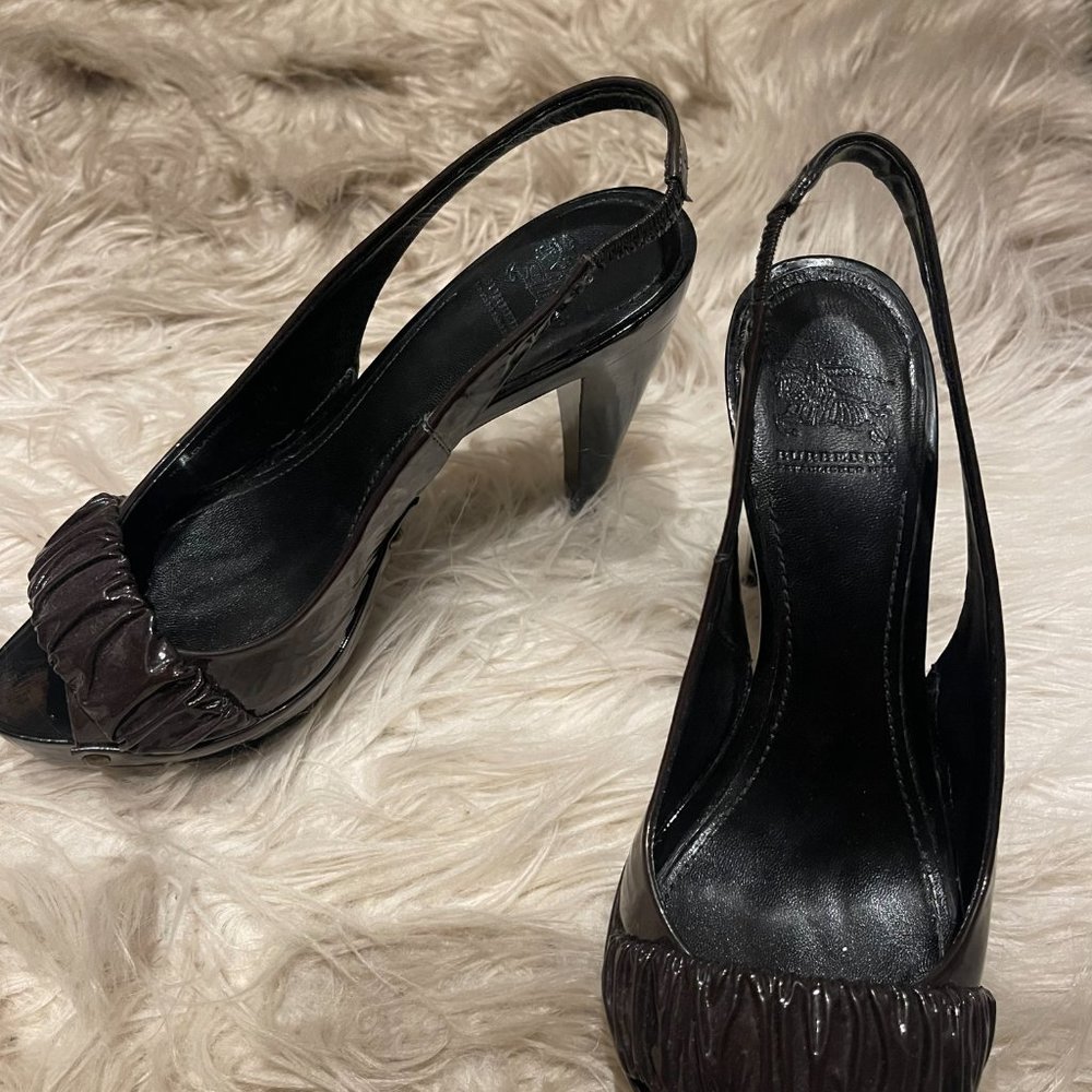 Burberry shoes - Picture 3 of 4